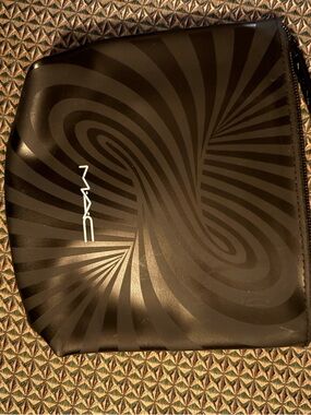 MAC Cosmetics Black Swirl Zip Toiletry Pouch